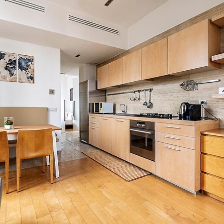 One Bedroom Apartment In Brera Milano Exterior foto
