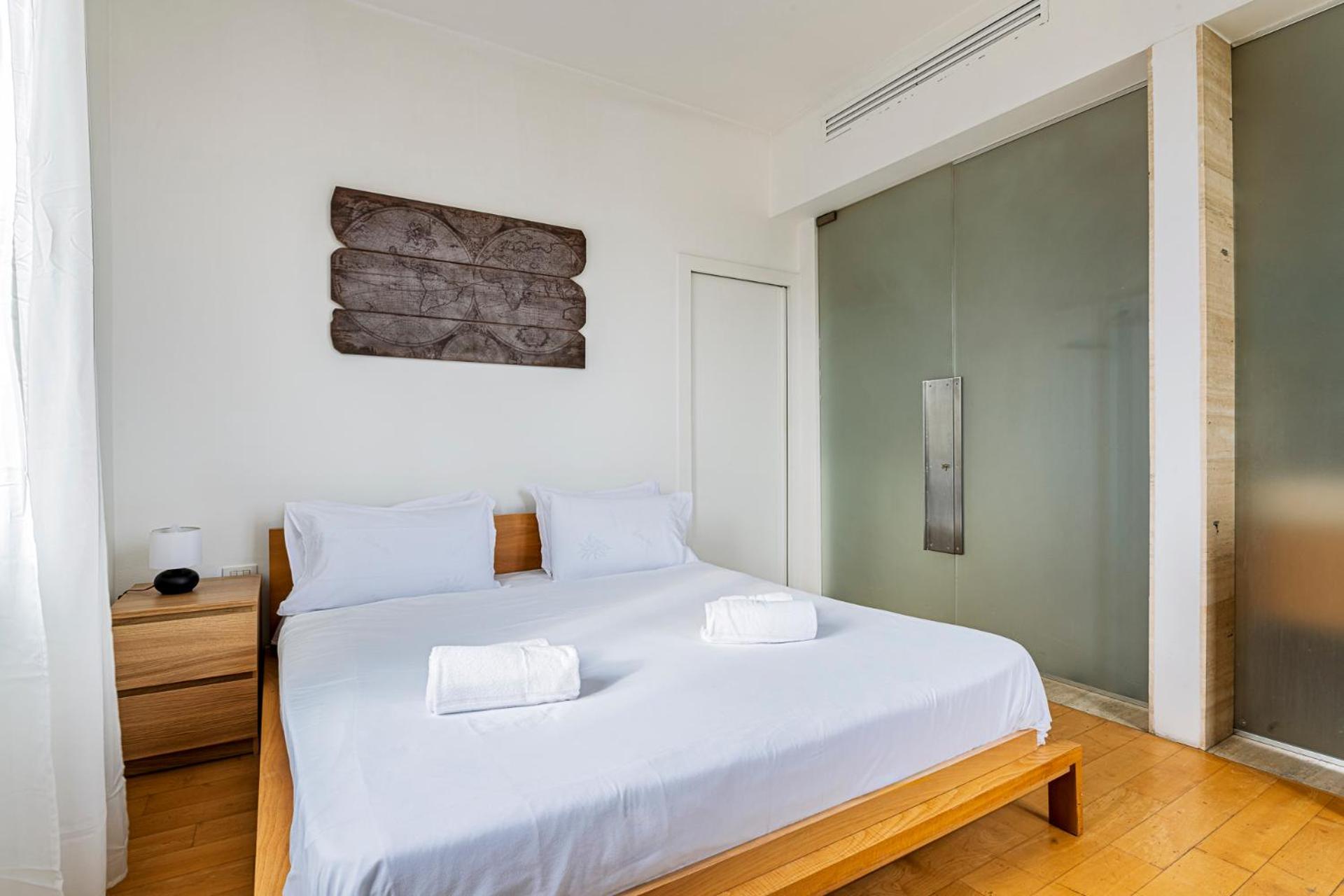 One Bedroom Apartment In Brera Milano Exterior foto